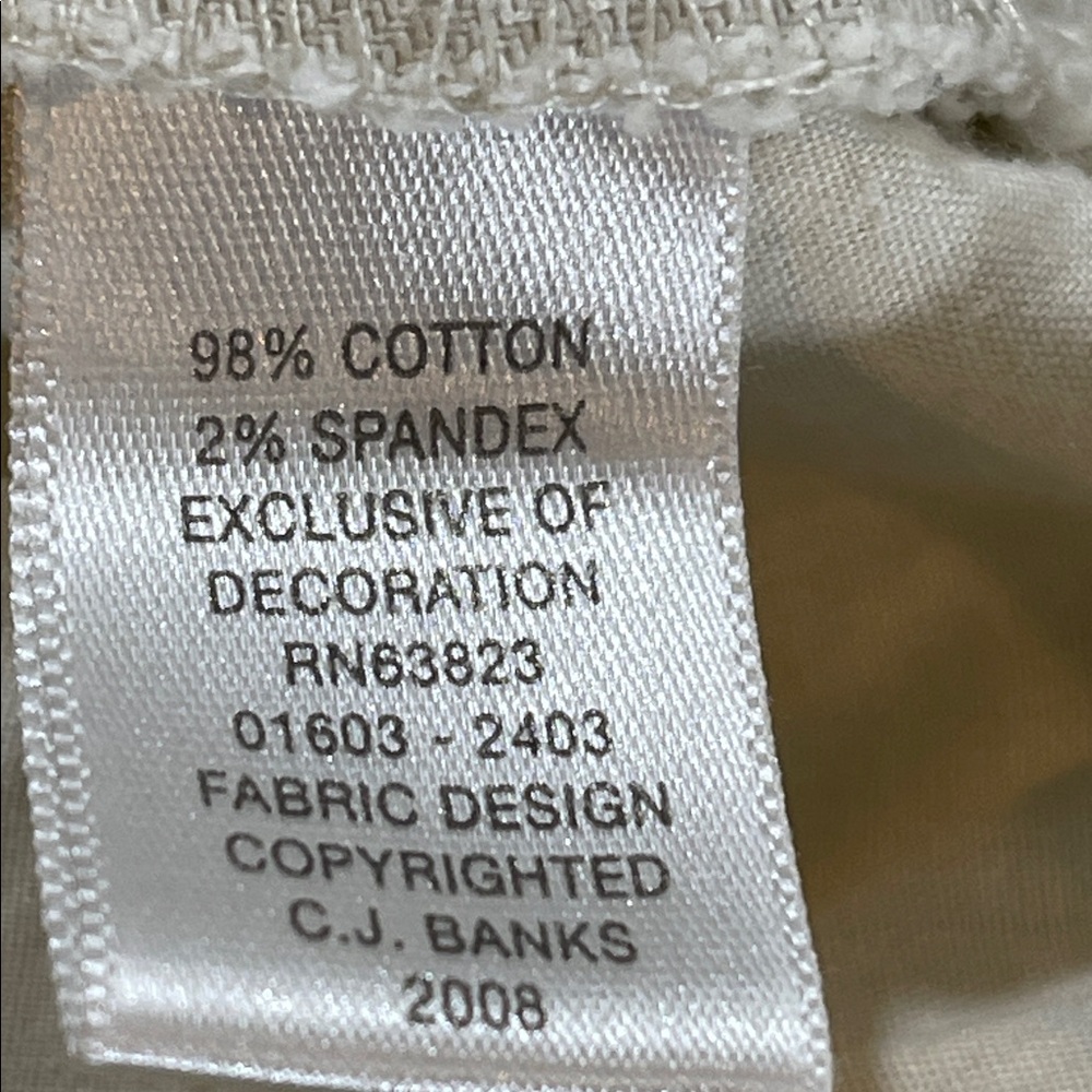 C.J. Banks by Christopher & Banks Cream Embroidered Stretch Capri Pants 24W NEW - Picture 10 of 10
